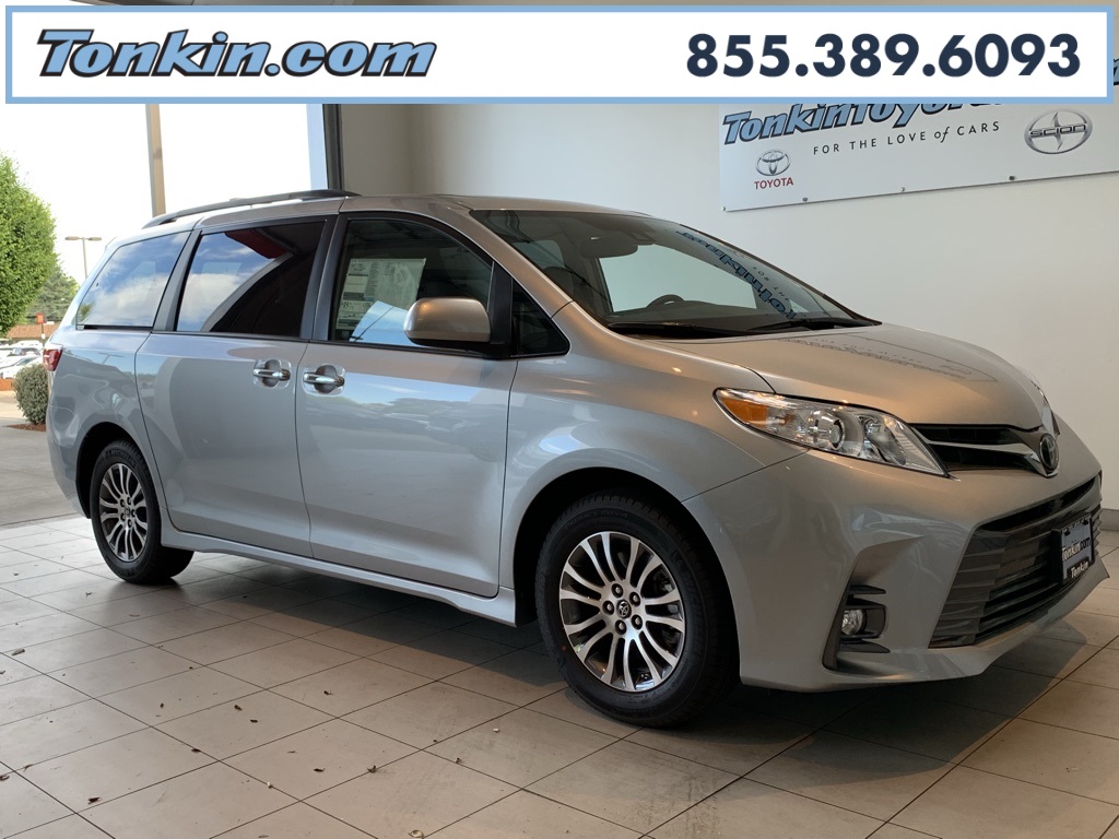 New 2020 Toyota Sienna XLE 4D Passenger Van in Portland #T030002 | Ron ...